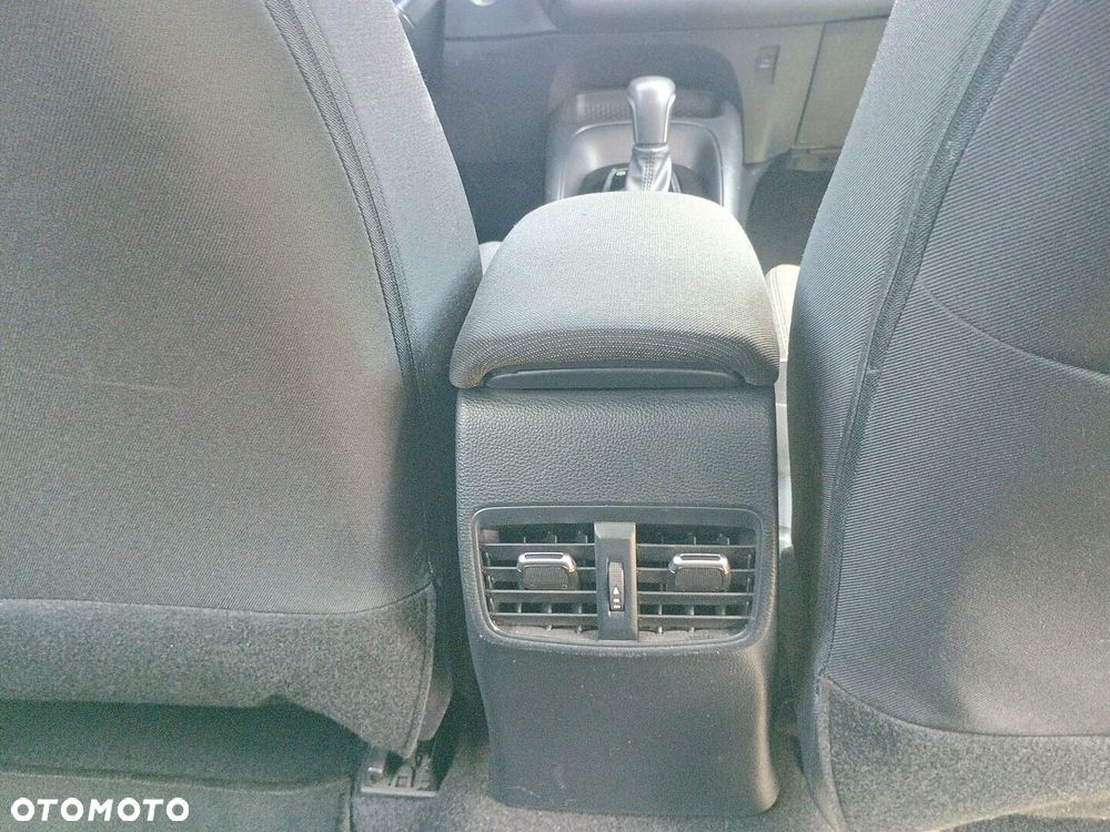 Toyota Corolla 1.8 Hybrid Comfort - 15