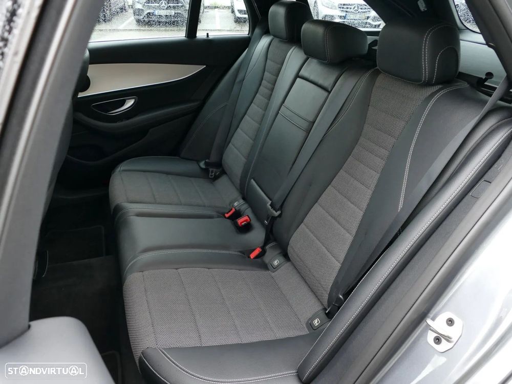 Mercedes-Benz E 220 d Avantgarde 7L - 33