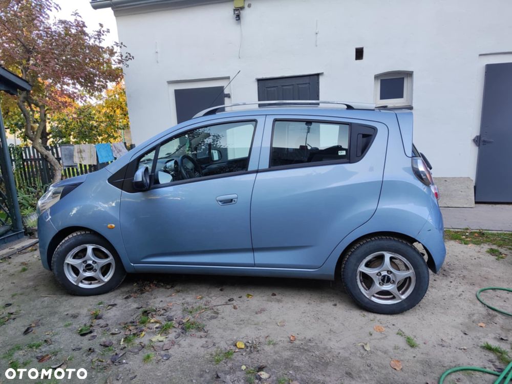 Chevrolet Spark 1.0 LS - 1