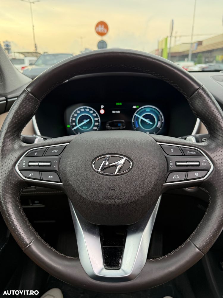 Hyundai Santa Fe - 10