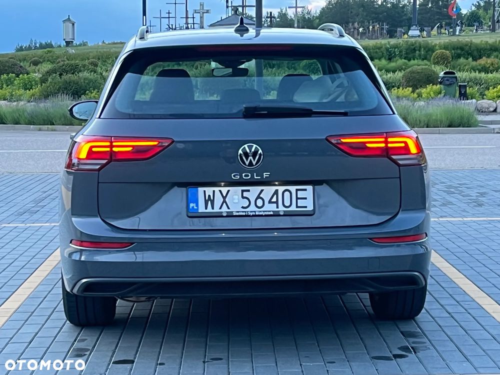 Volkswagen Golf 2.0 TDI Life - 12