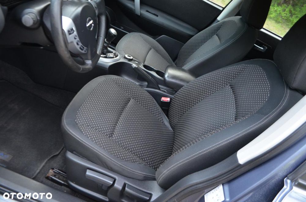 Nissan Qashqai 2.0 4 x 4 lounge - 18