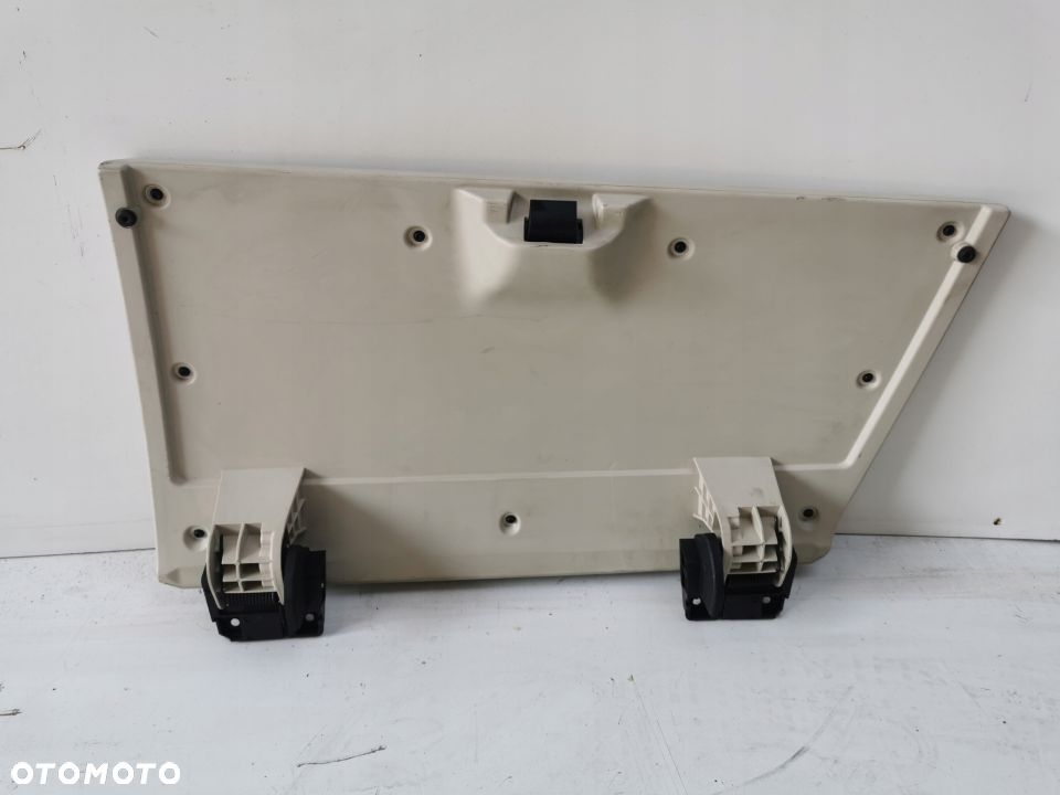 Klapa SCHOWKA VOLVO FH4 - 2