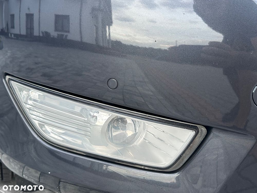 Ford Mondeo 1.8 TDCi Ghia - 11