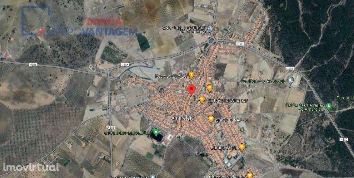 Loja em banda, destinada a espaço comercial, no centro da povoação ... - Grande imagem: 5/5