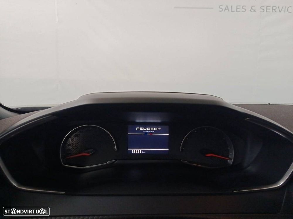Peugeot 2008 1.2 PureTech Style - 13