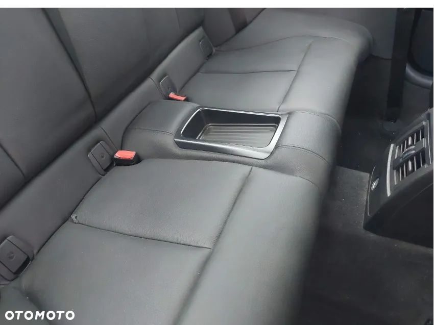 BMW Seria 2 M240i sport - 9