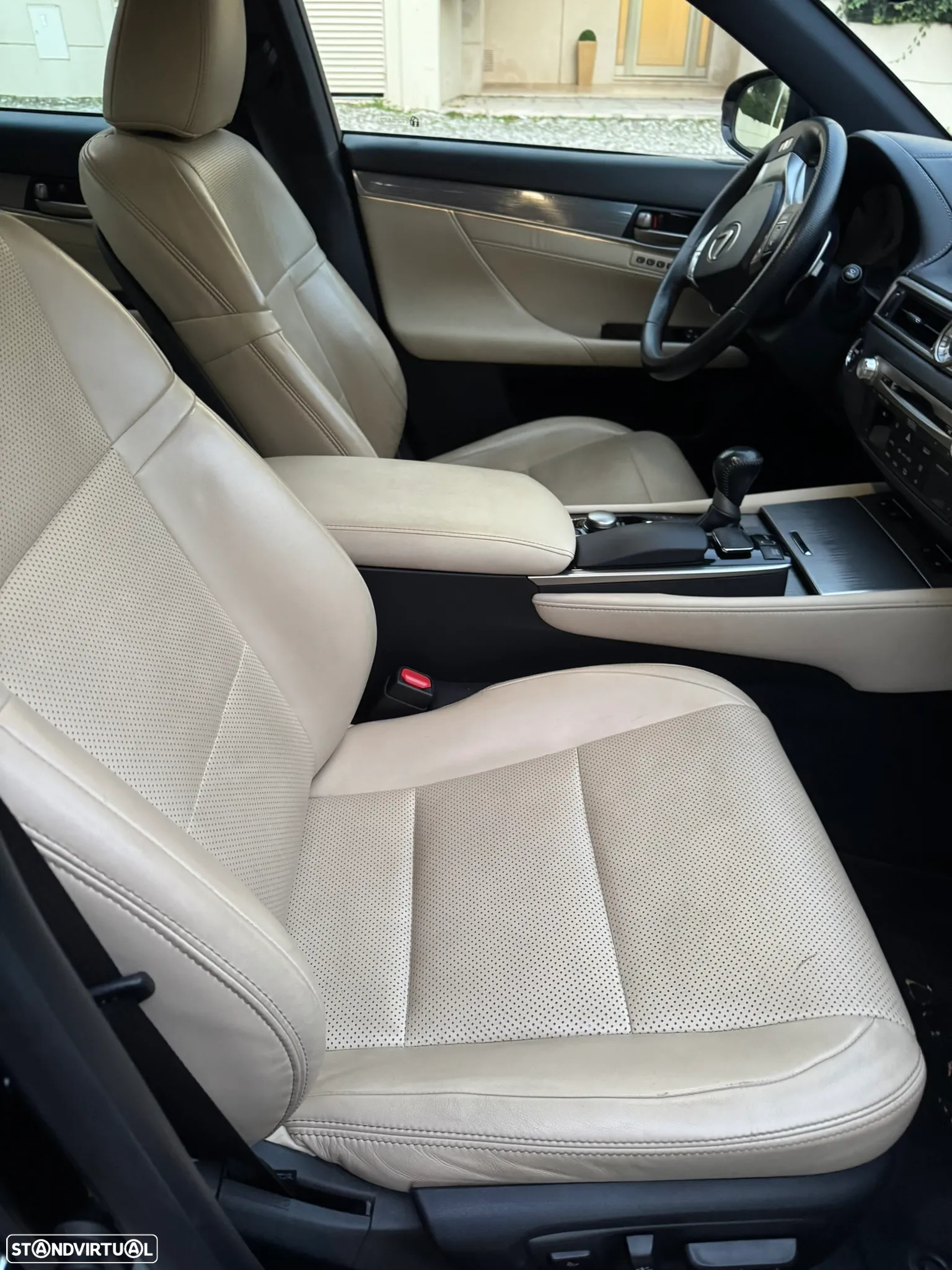 Lexus GS 300h F Sport - 14