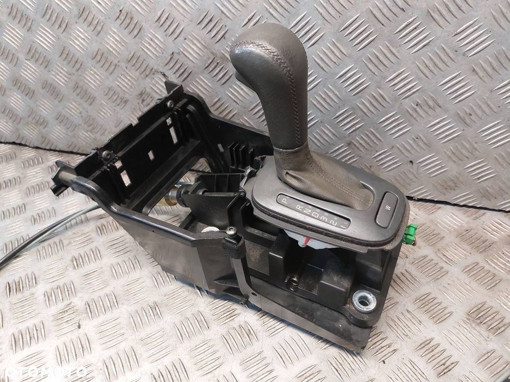 LEWAREK ZMIANY BIEGÓW AUTOMAT VOLVO V70 I 2.5 TDI - 11