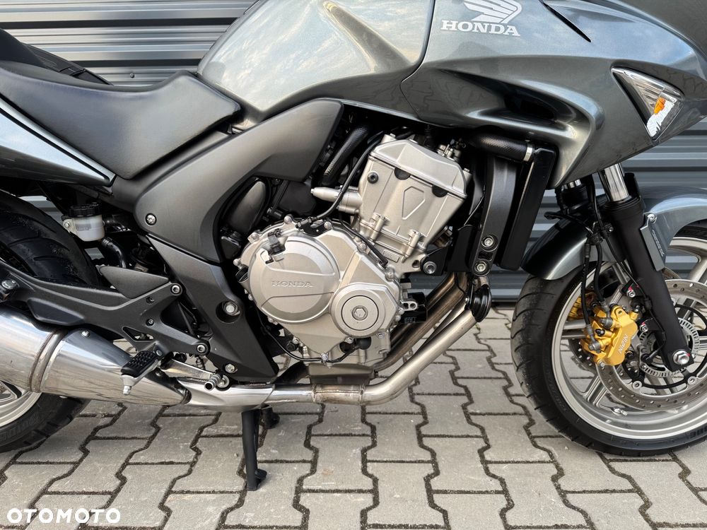 Honda CBF - 11