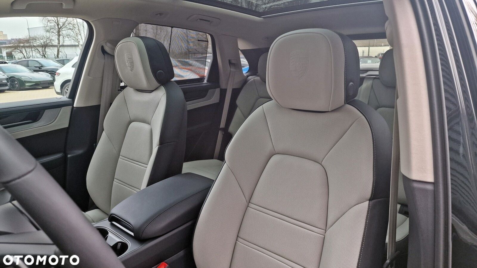 Porsche Cayenne - 9