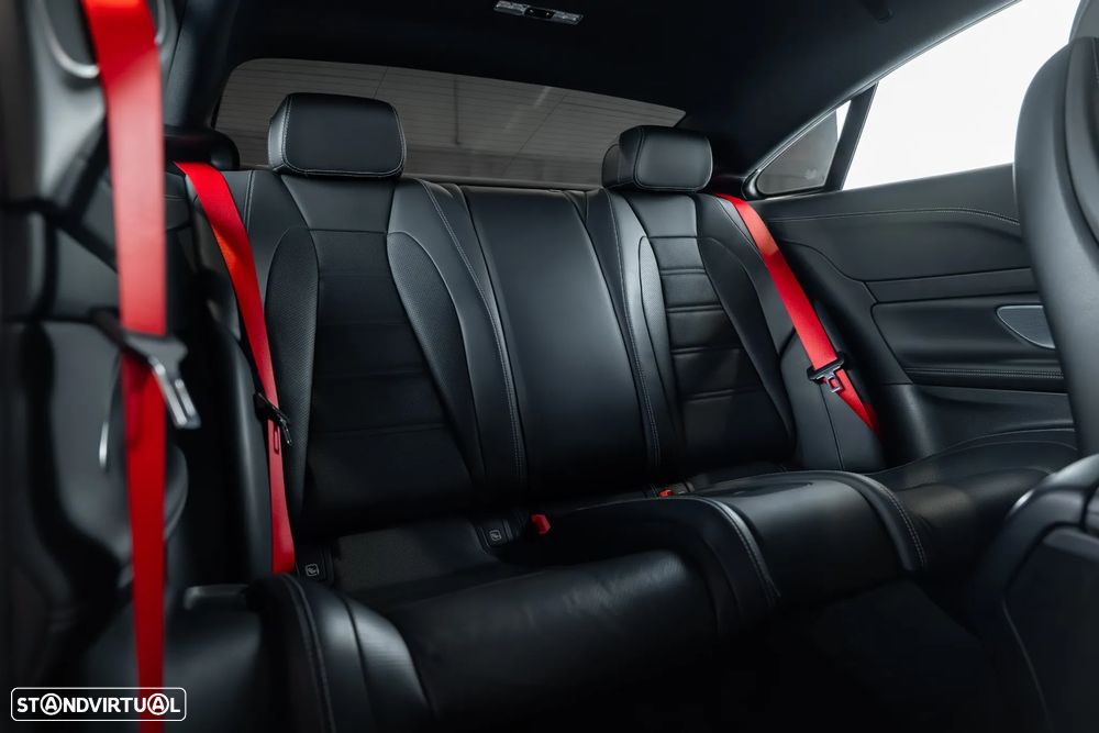 Mercedes-Benz E 53 AMG 4-Matic+ - 33