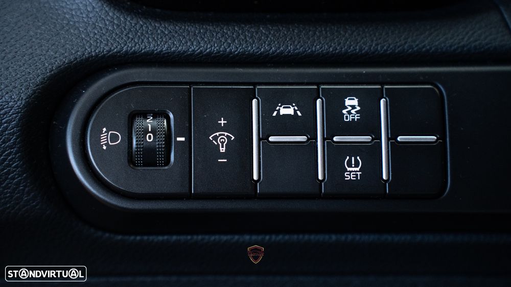 Kia XCeed 1.0 T-GDI Tech - 29