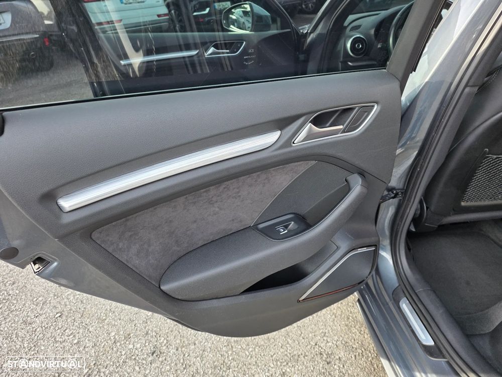 Audi A3 Sportback 2.0 TDI S-line - 20