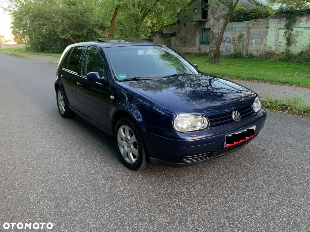 Volkswagen Golf - 5