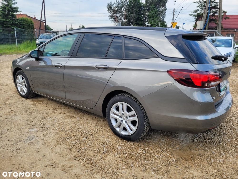 Opel Astra 1.4 T Enjoy - 4