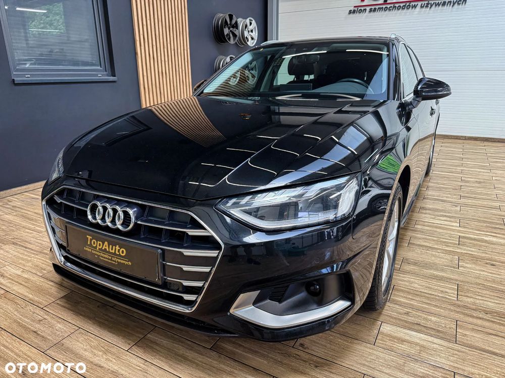 Audi A4 Avant 40 TFSI S tronic - 13