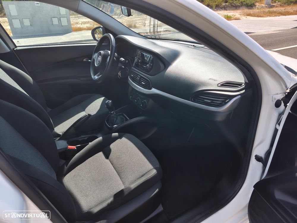 Fiat Tipo Station Wagon 1.3 M-Jet Easy - 5