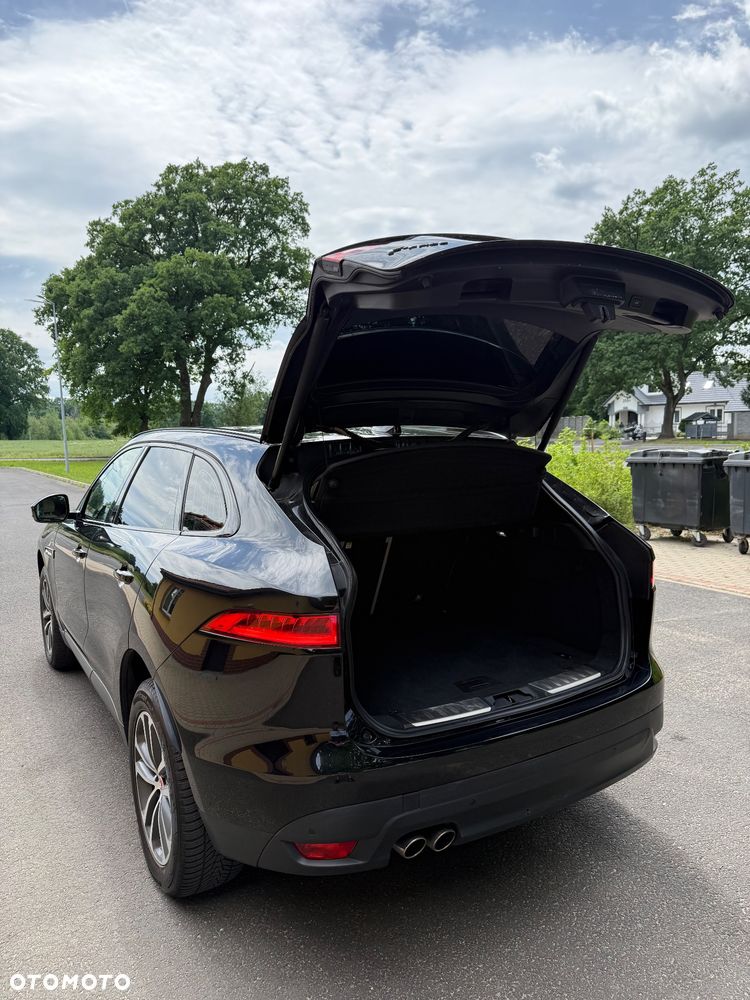 Jaguar F-Pace 2.0 i4D RWD R-Sport - 17