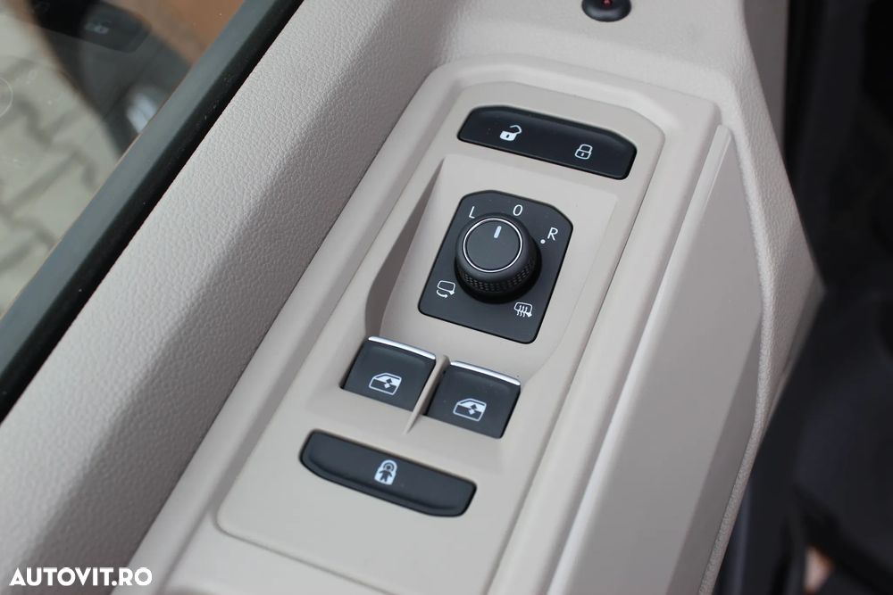 Volkswagen Multivan L 2.0 TDI DSG 110KW Style - 10