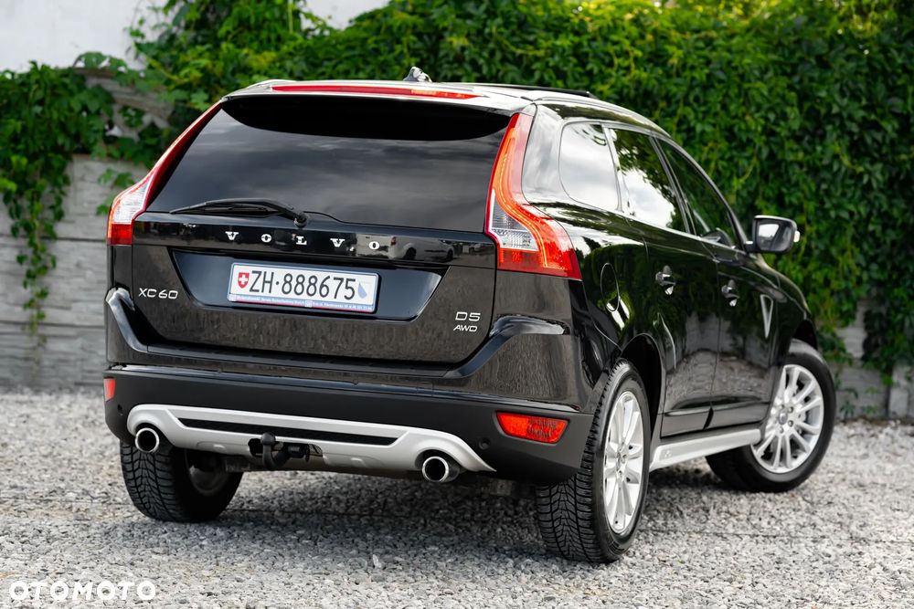 Volvo XC 60 D5 AWD RDesign - 14
