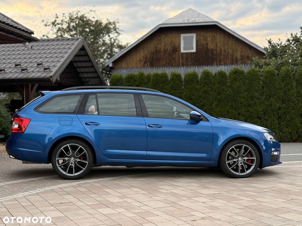 Skoda Octavia 2.0 TDI RS - 9