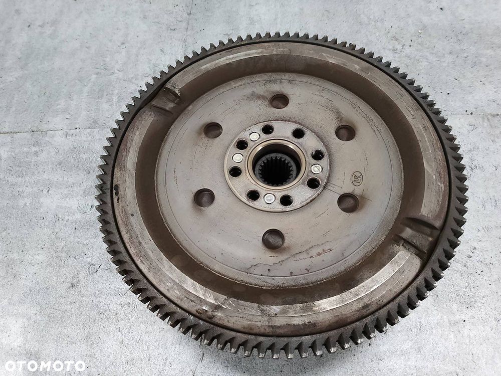 KOŁO DWUMASOWE KOMPLETNE TOYOTA AVENSIS II T25 323063410 2.0 D-4D - 8