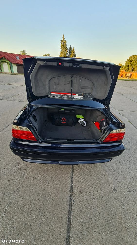 BMW Seria 7 - 7