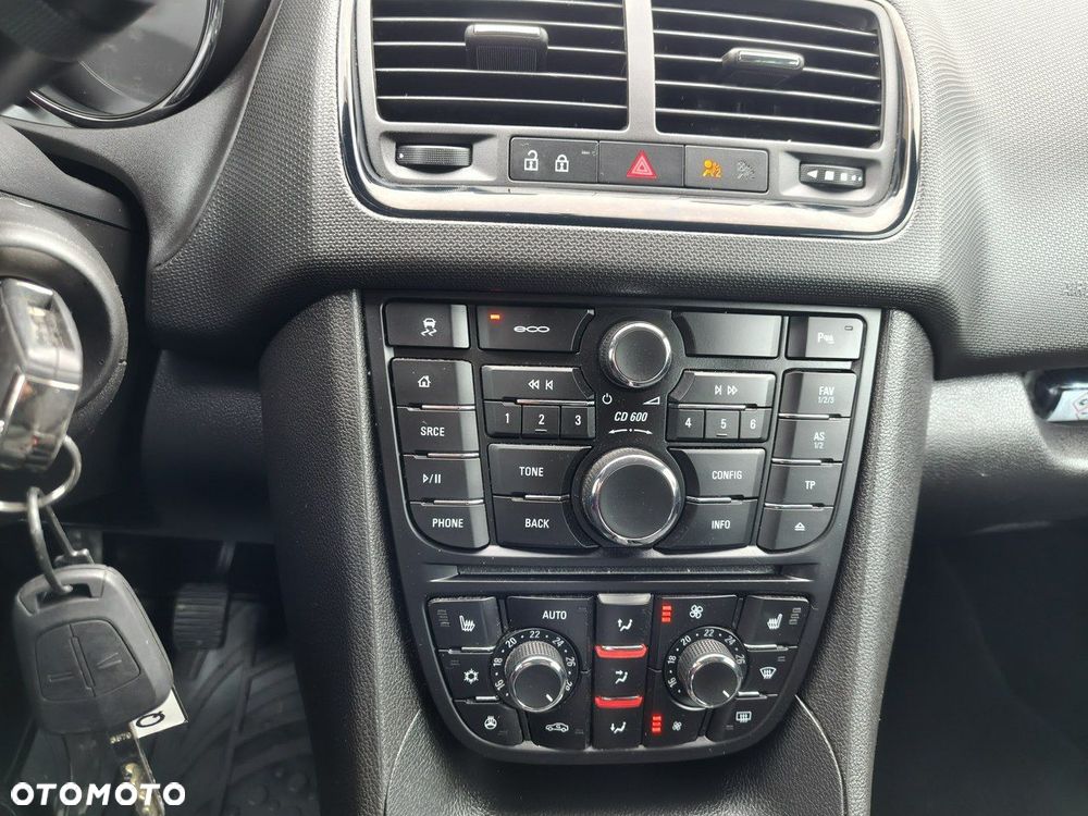 Opel Meriva 1.4 drive - 12