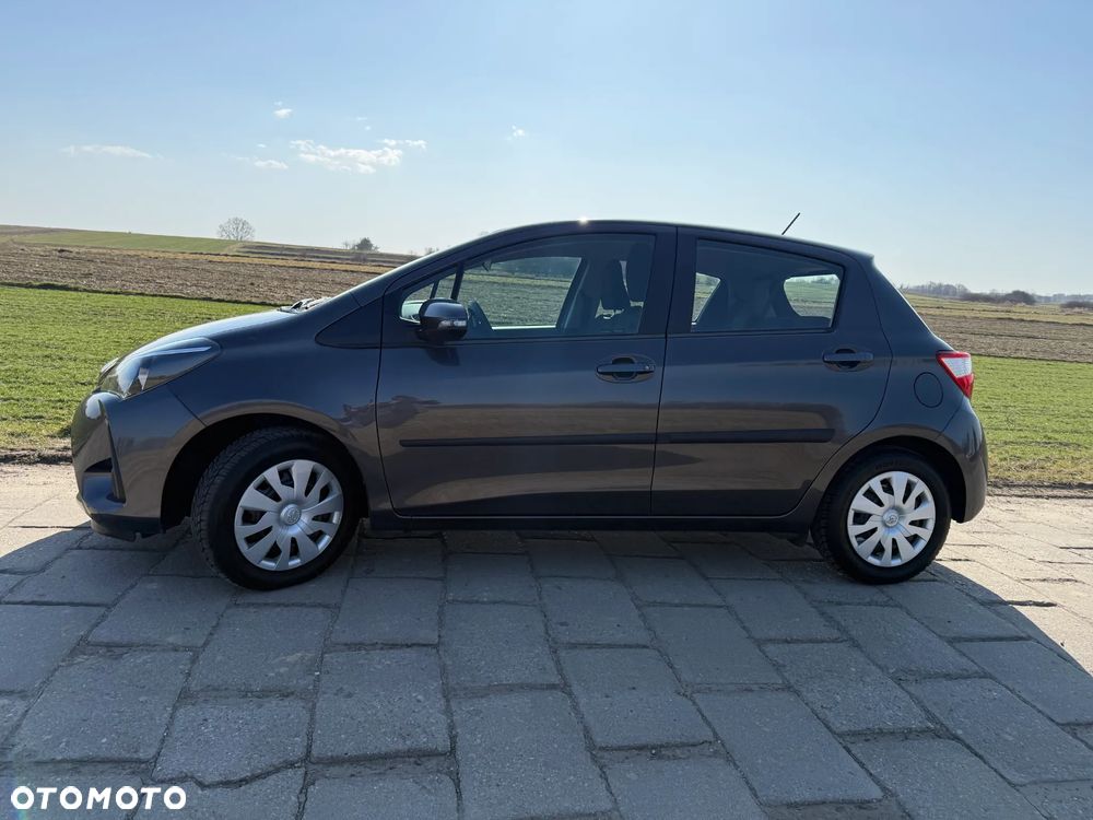 Toyota Yaris 1.5 Active - 4