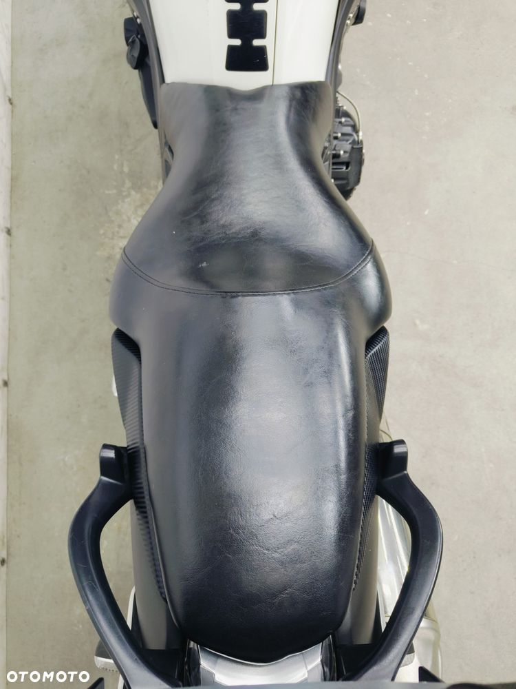 BMW K - 13