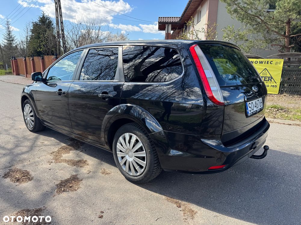 Ford Focus 1.8 FF Ambiente - 2