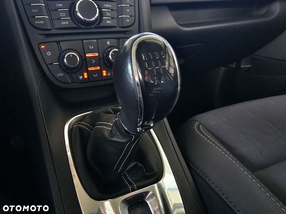 Opel Meriva - 18
