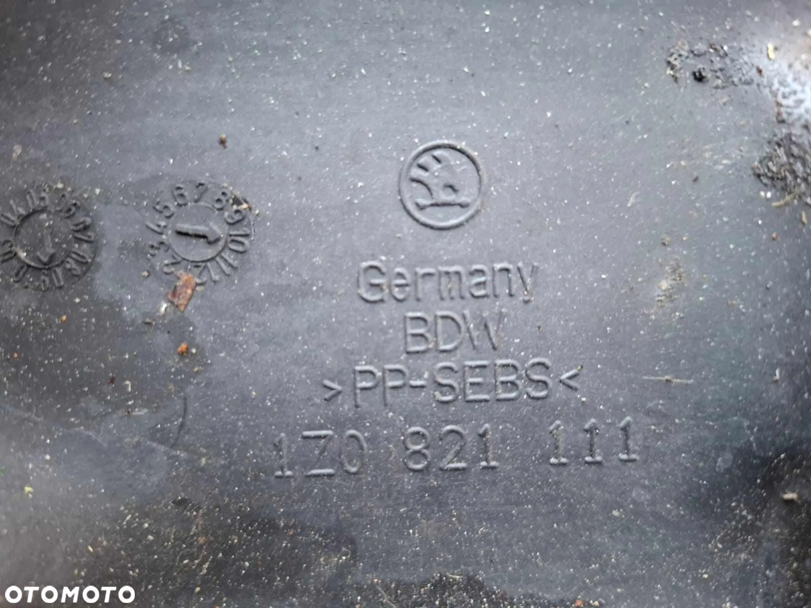 WYGŁUSZENIE OSŁONA BŁOTNIKA PRAWA LEWA SKODA OCTAVIA II 1Z0821112 1Z0821111 - 2