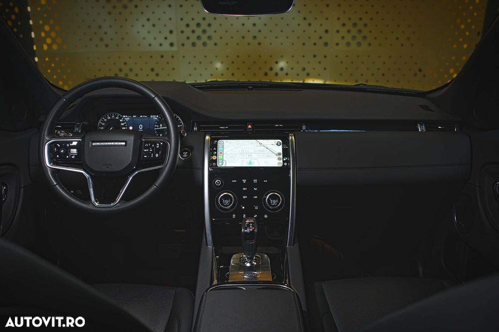 Land Rover Discovery Sport 2.0 D200 MHEV Dynamic SE - 23