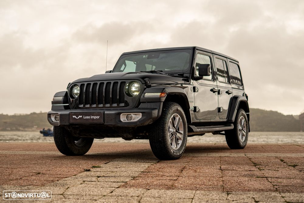 Jeep Wrangler - 1
