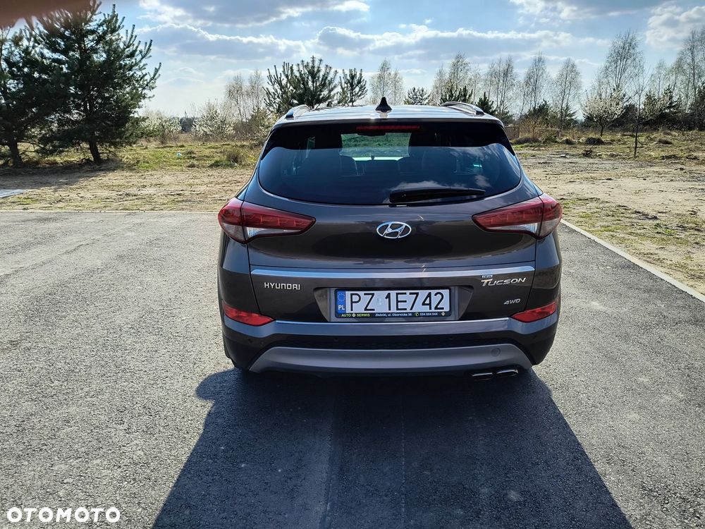 Hyundai Tucson 2.0 CRDI Premium 4WD - 2