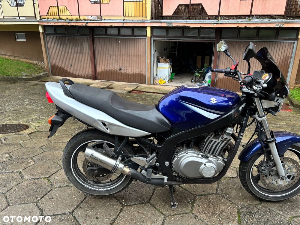 Suzuki GS - 3