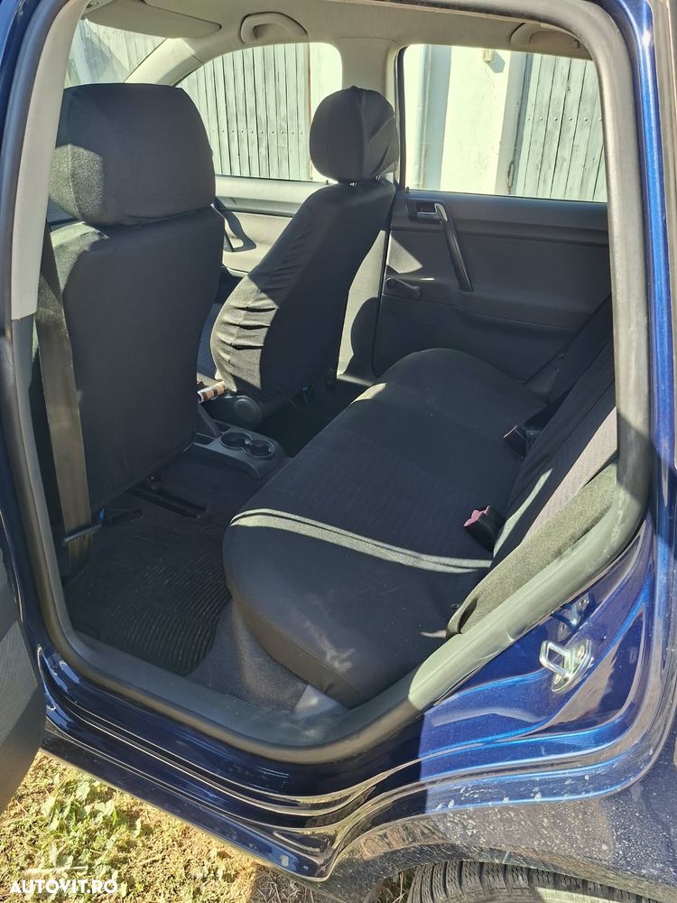Volkswagen Polo - 3