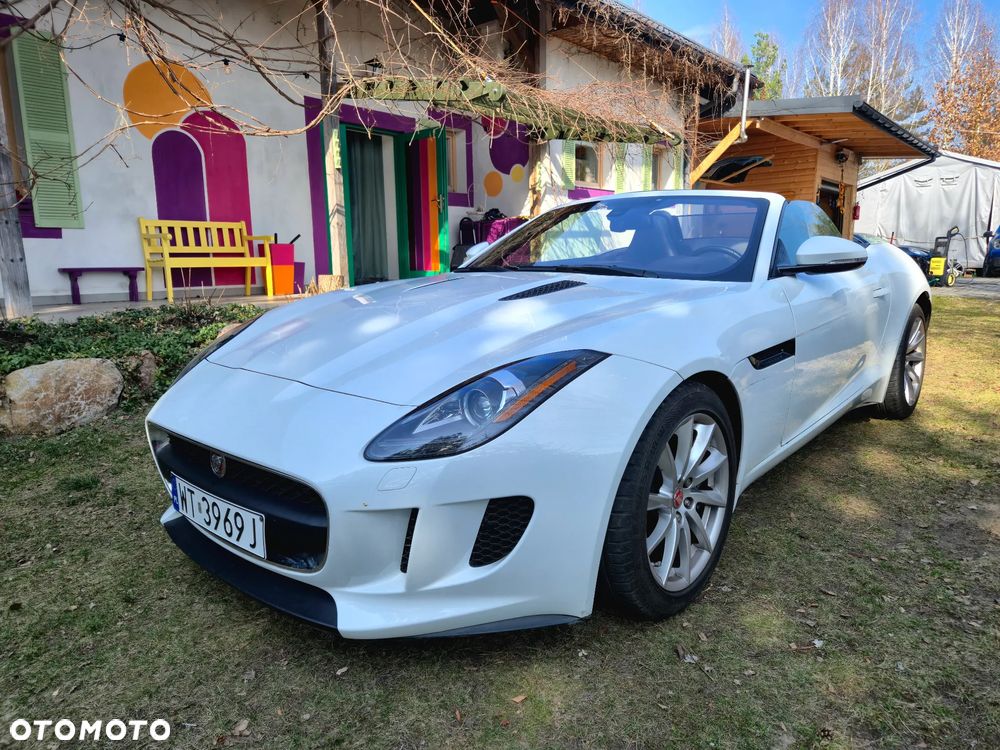 Jaguar F-Type Chequered Flag - 4