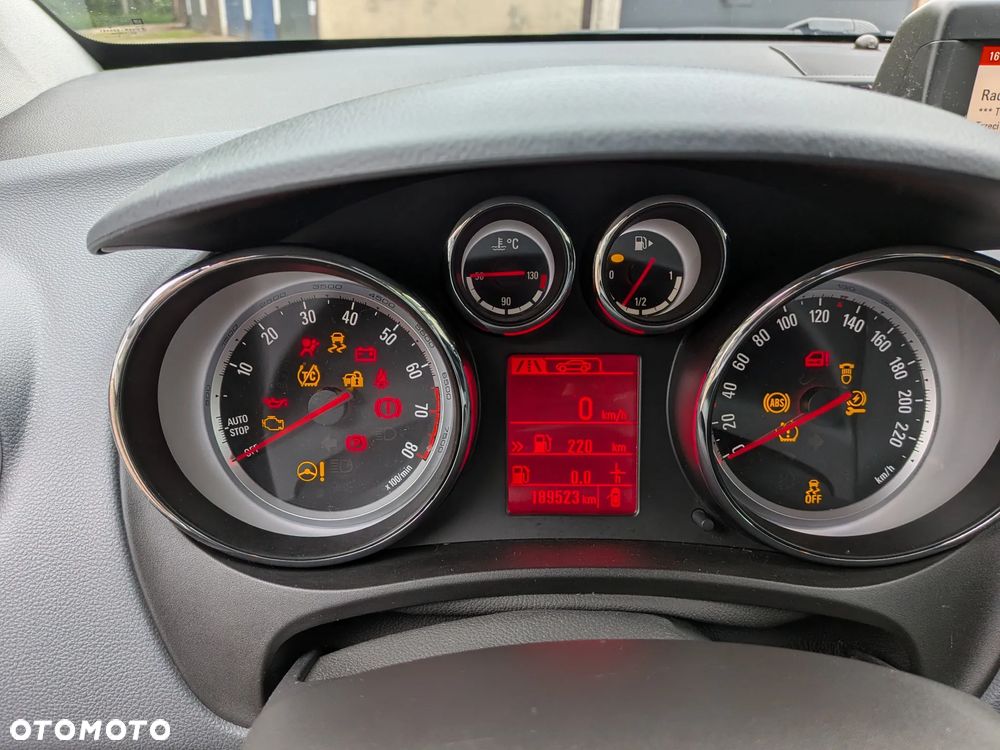 Opel Meriva 1.4 T Cosmo - 12