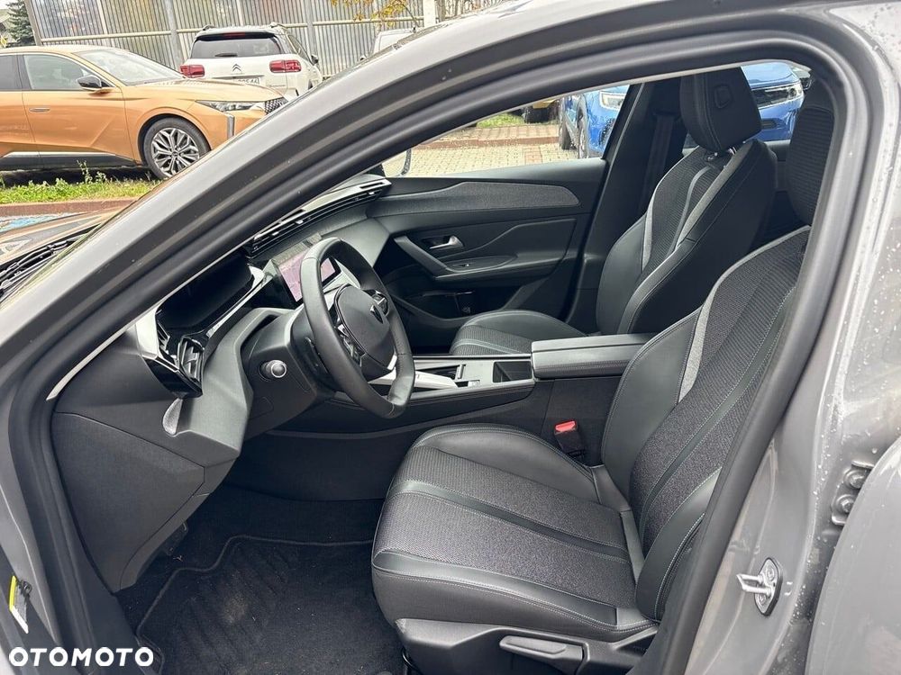Peugeot 308 - 9