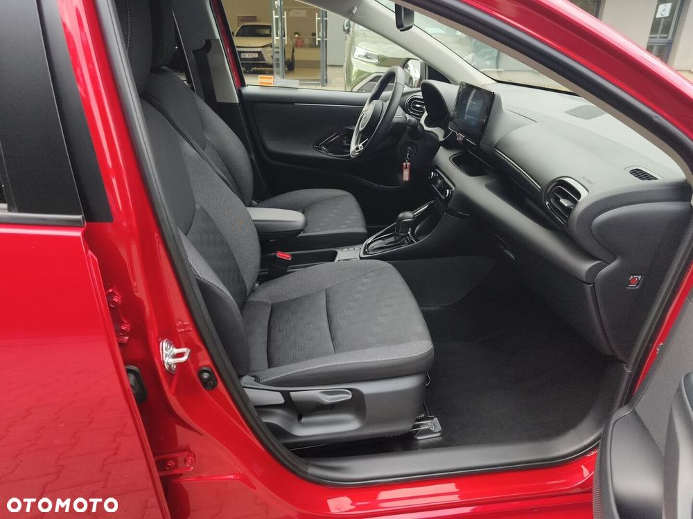 Toyota Yaris Hybrid 1.5 Style - 11