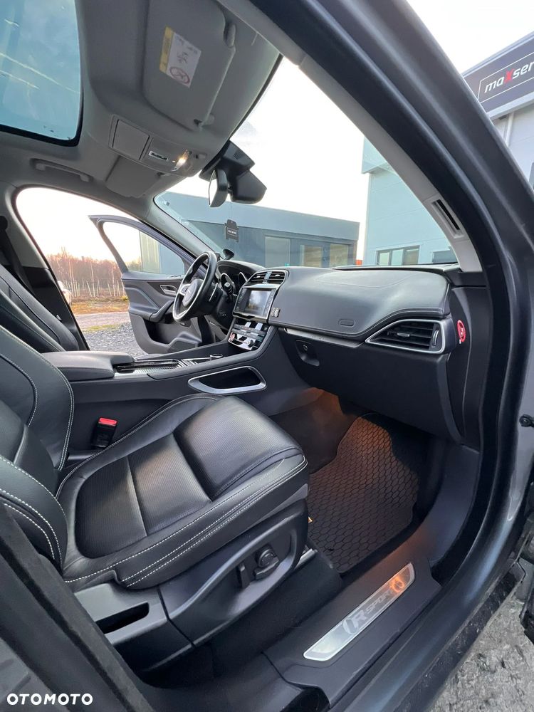 Jaguar F-Pace 2.0 i4D AWD R-Sport - 20