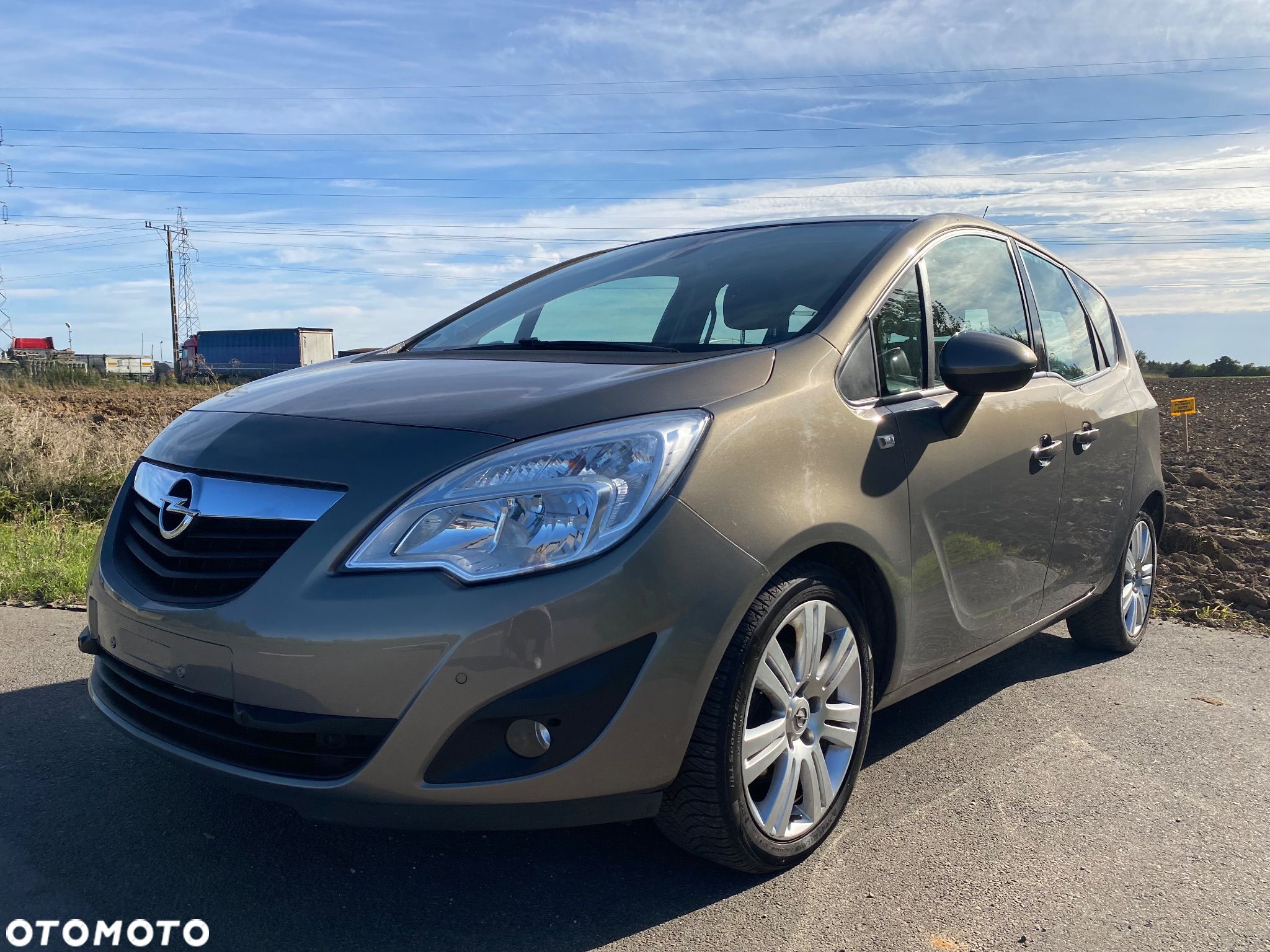 Opel Meriva 1.4 T Design Edition - 1