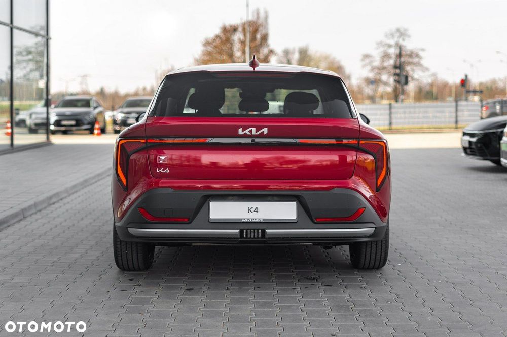 Kia K4 - 5