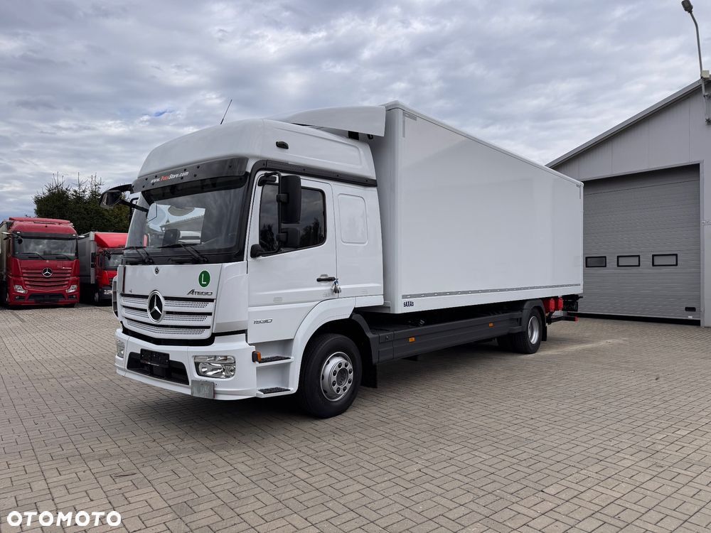 Mercedes-Benz ATEGO - 16