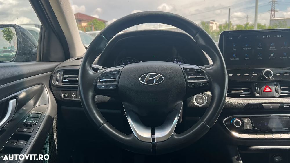 Hyundai i30 - 18