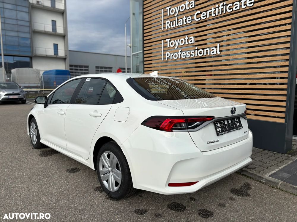Toyota Corolla Sedan 1.8 HSD Eco - 4