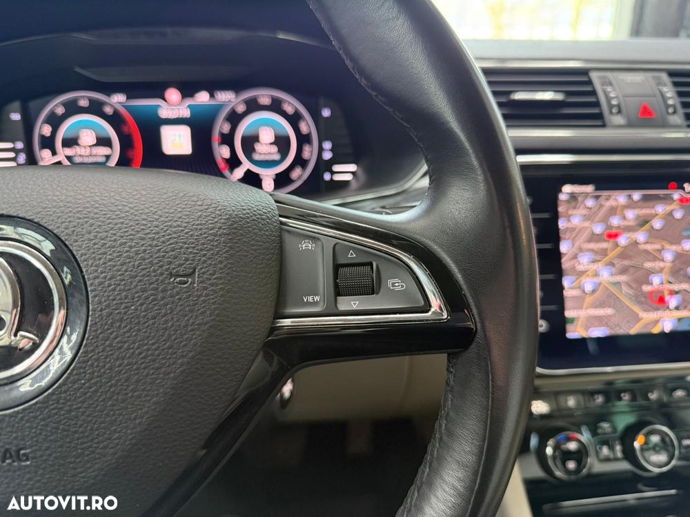 Skoda Superb 2.0 TDI 4x4 DSG Premium Edition - 19